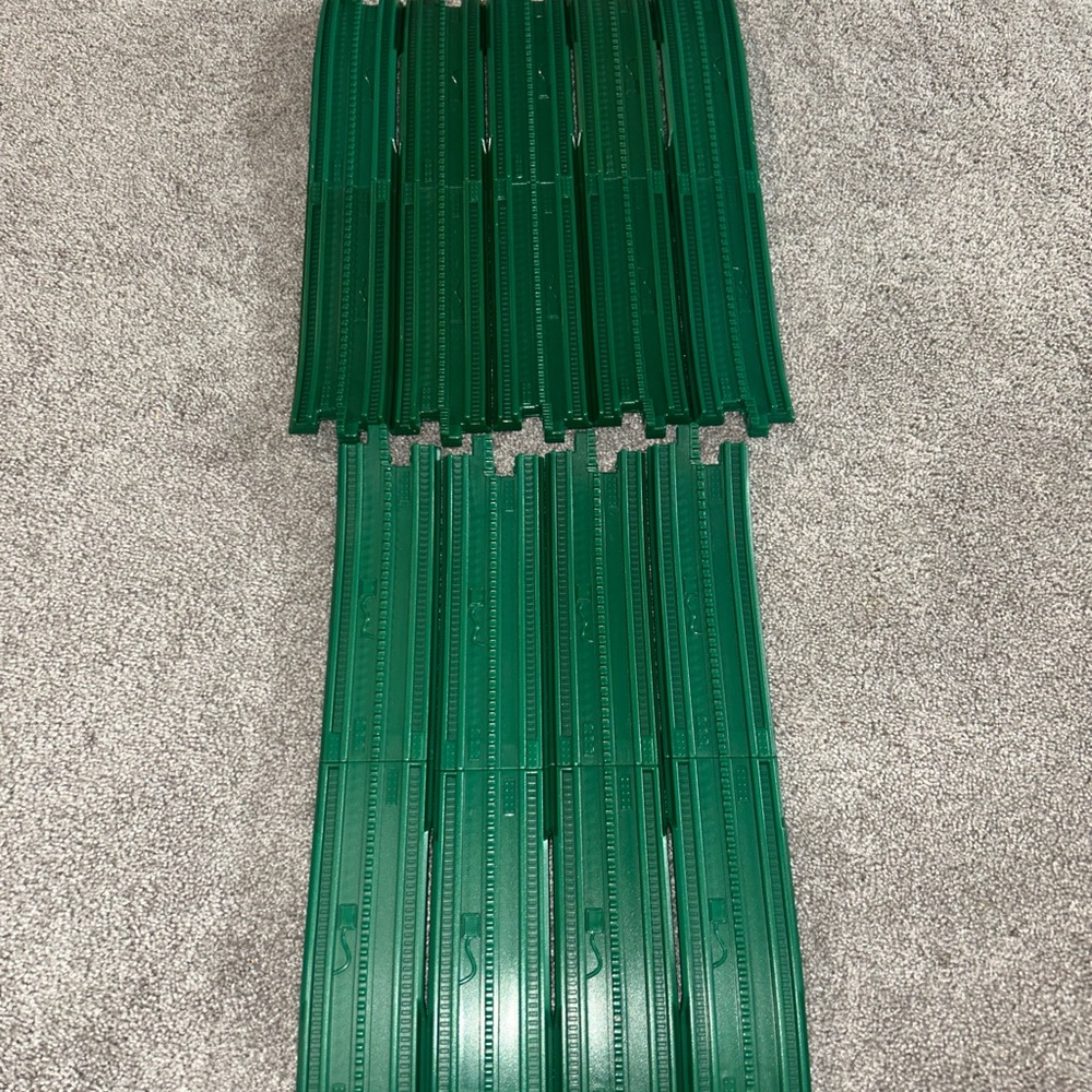 Fisher Price Geotrax Train Long Hill Tracks Green Elevation Ramp Pairs Lot of 9